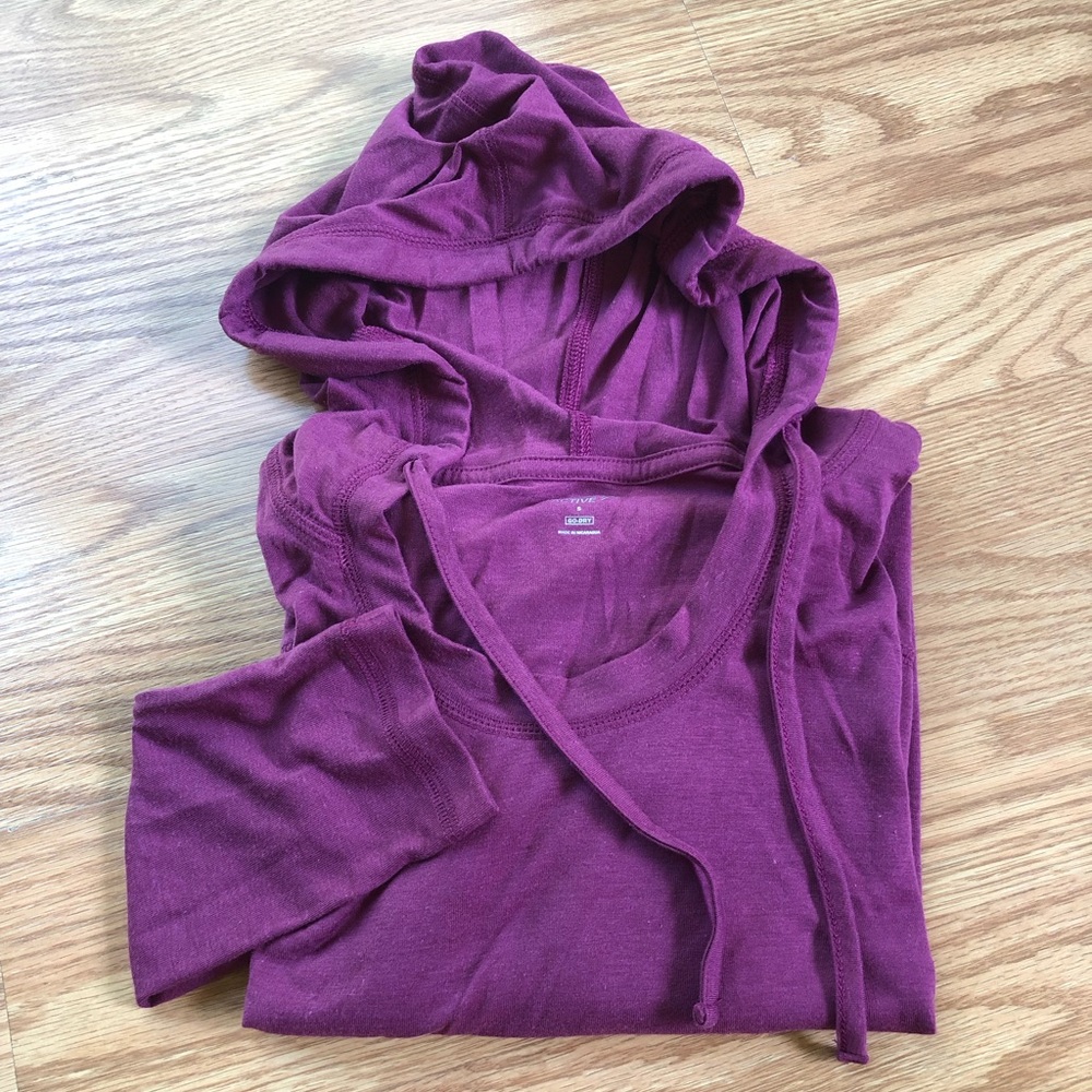 OLD NAVY 💟 Long Sleeve Hooded Tee 💟